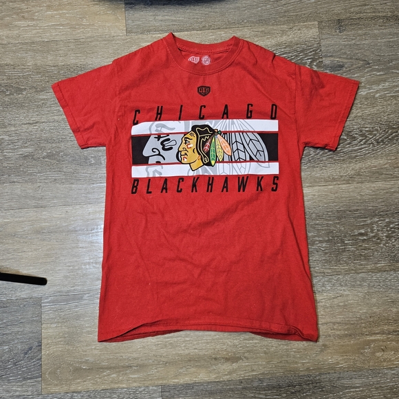 NHL Tops - NHL Red Chicago Blackhawks Short Sleeve Tee Hockey